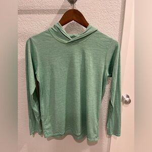 Patagonia capilene dry cool size small